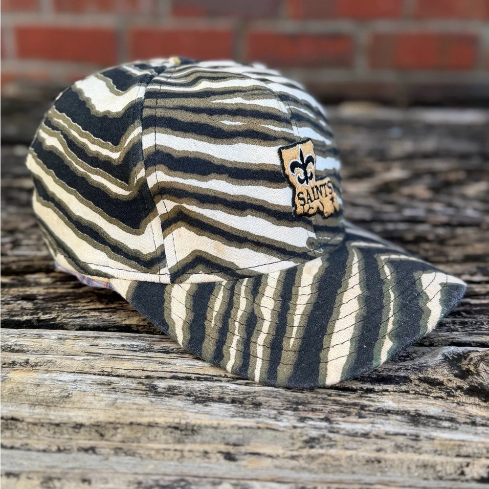Vintage 90’s New Orleans Saints ZUBAZ AJD All Over Zebra Print Snapback Cap M7